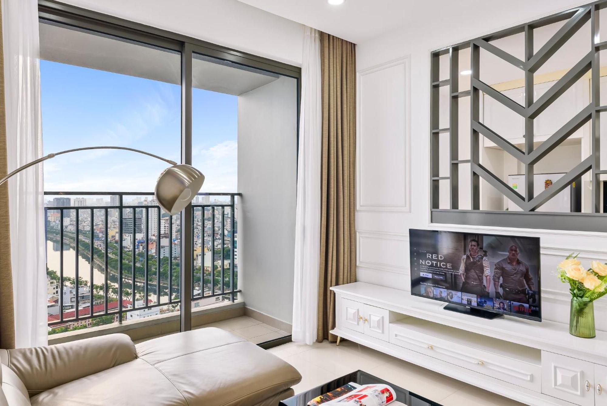Rem Rivergate Garden Pool Signature - Free 4G Sim For 3 Nights Booking Thành Pho Ho Chí Minh Esterno foto