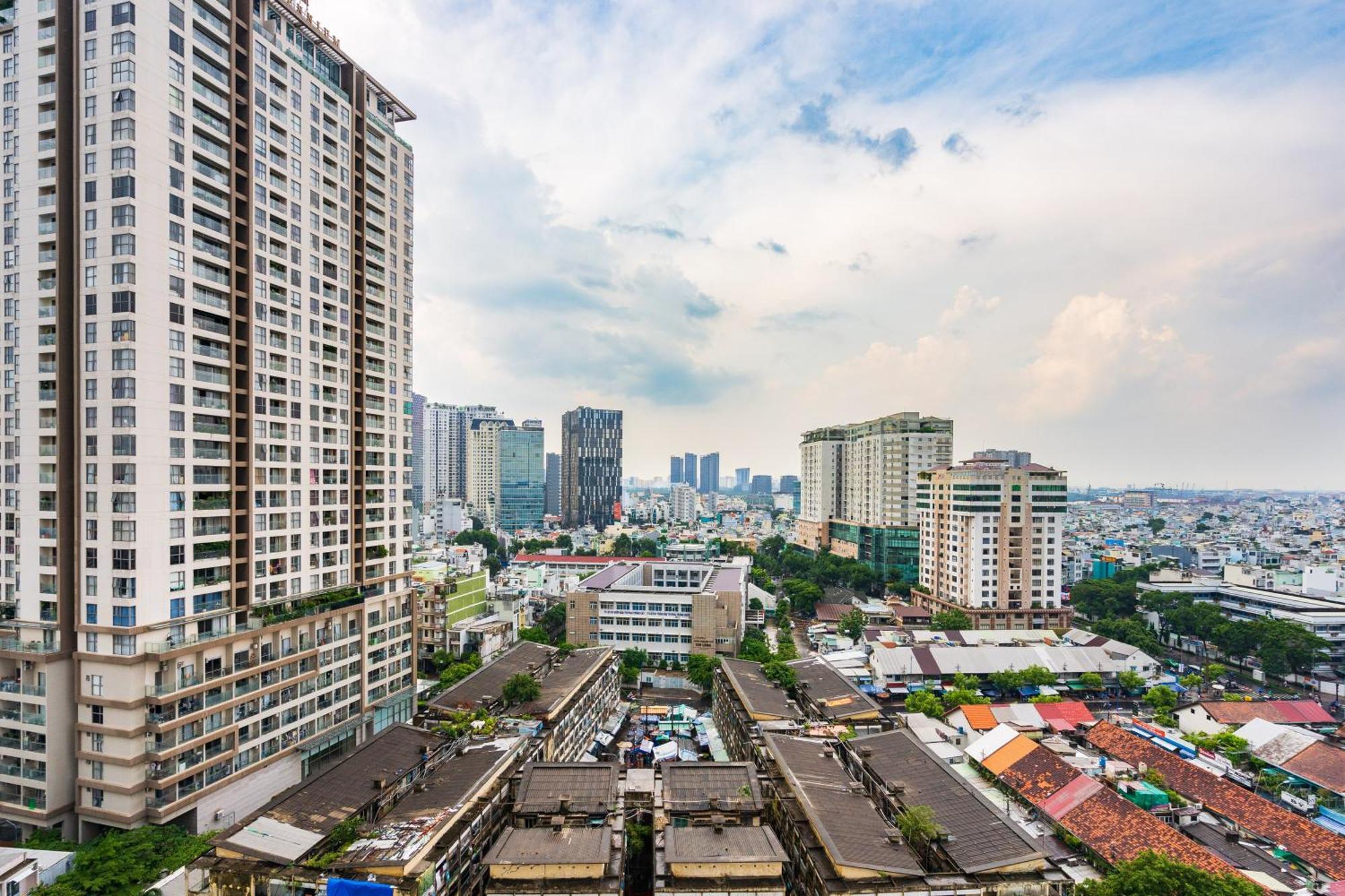 Rem Rivergate Garden Pool Signature - Free 4G Sim For 3 Nights Booking Thành Pho Ho Chí Minh Esterno foto