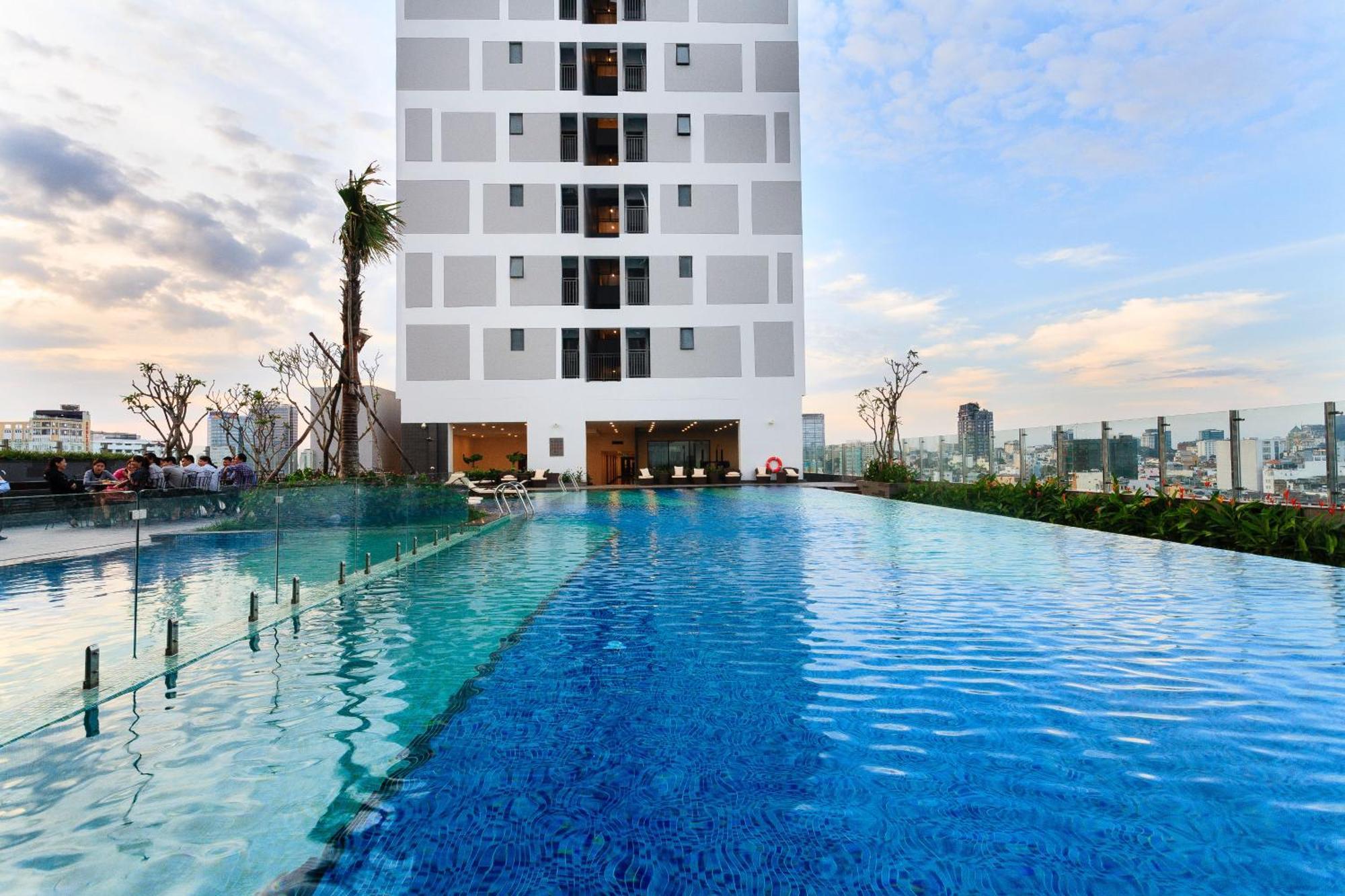 Rem Rivergate Garden Pool Signature - Free 4G Sim For 3 Nights Booking Thành Pho Ho Chí Minh Esterno foto