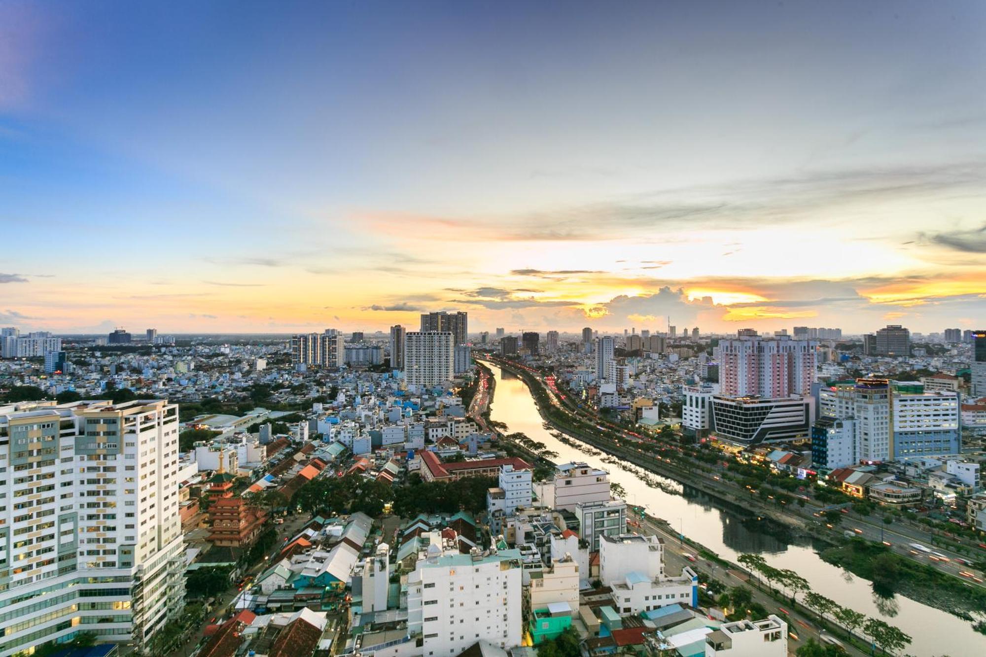 Rem Rivergate Garden Pool Signature - Free 4G Sim For 3 Nights Booking Thành Pho Ho Chí Minh Esterno foto